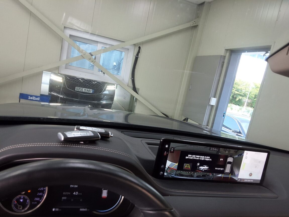 GENESIS GV80 3.5 GASOLINE AWD BASE MODEL 2021 - zdjęcie 25