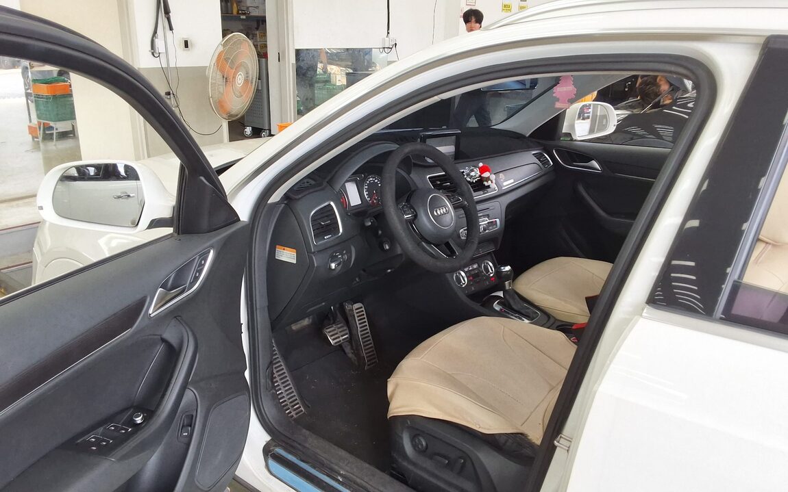 AUDI Q3 35 TDI QUATTRO DYNAMIC 2015 - zdjęcie 10