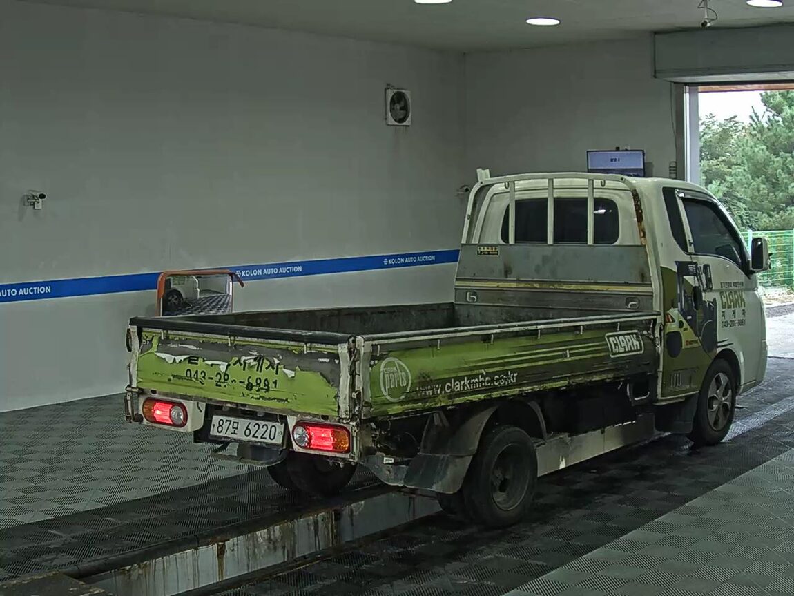 HYUNDAI PORTER II CRDi SUPER CAB EXTRA LONG WHEELBASE MODERN 2019 - zdjęcie 5