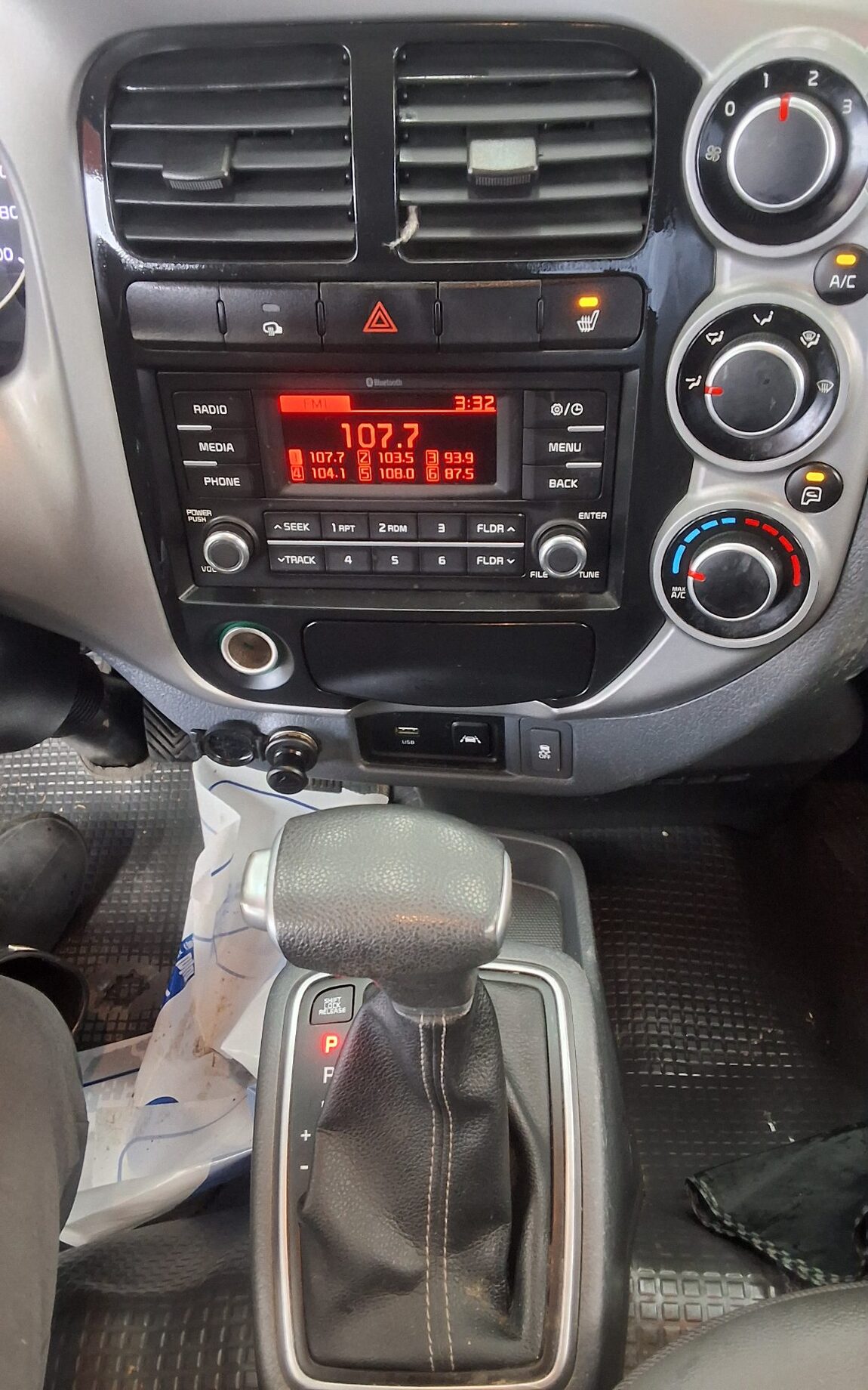 KIA THE NEW BONGO III CARGO 1 TON KING CAB EXTRA LONG WHEELBASE L LITE 2023 - zdjęcie 15
