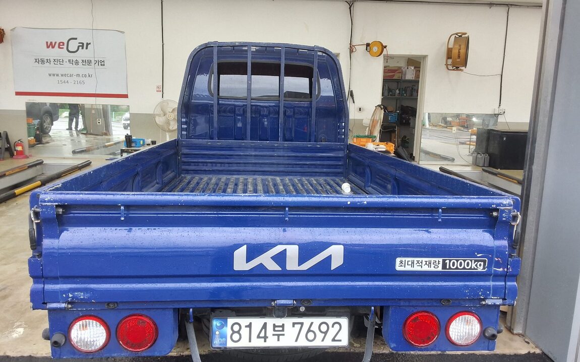 KIA THE NEW BONGO III CARGO 1 TON KING CAB EXTRA LONG WHEELBASE L LITE 2023 - zdjęcie 12