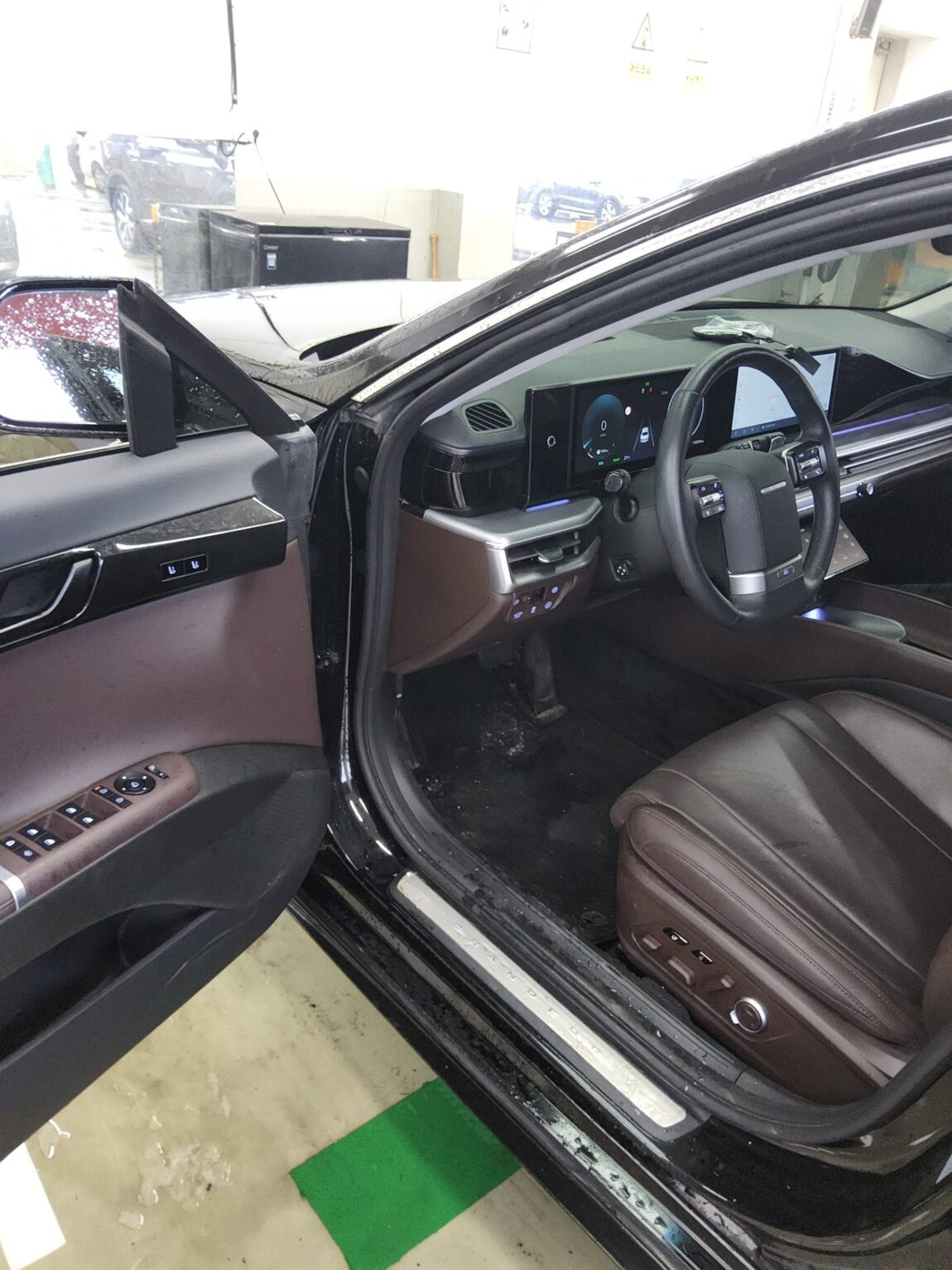 HYUNDAI THE ALL NEW GRANDEUR HYBRID 1.6 HYBRID EXCLUSIVE 2023 - zdjęcie 10