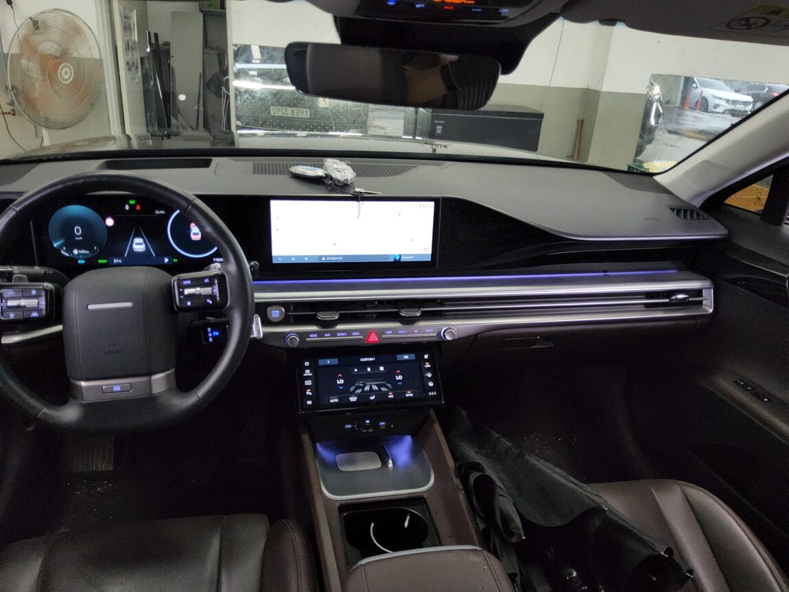 HYUNDAI THE ALL NEW GRANDEUR HYBRID 1.6 HYBRID EXCLUSIVE 2023 - zdjęcie 11