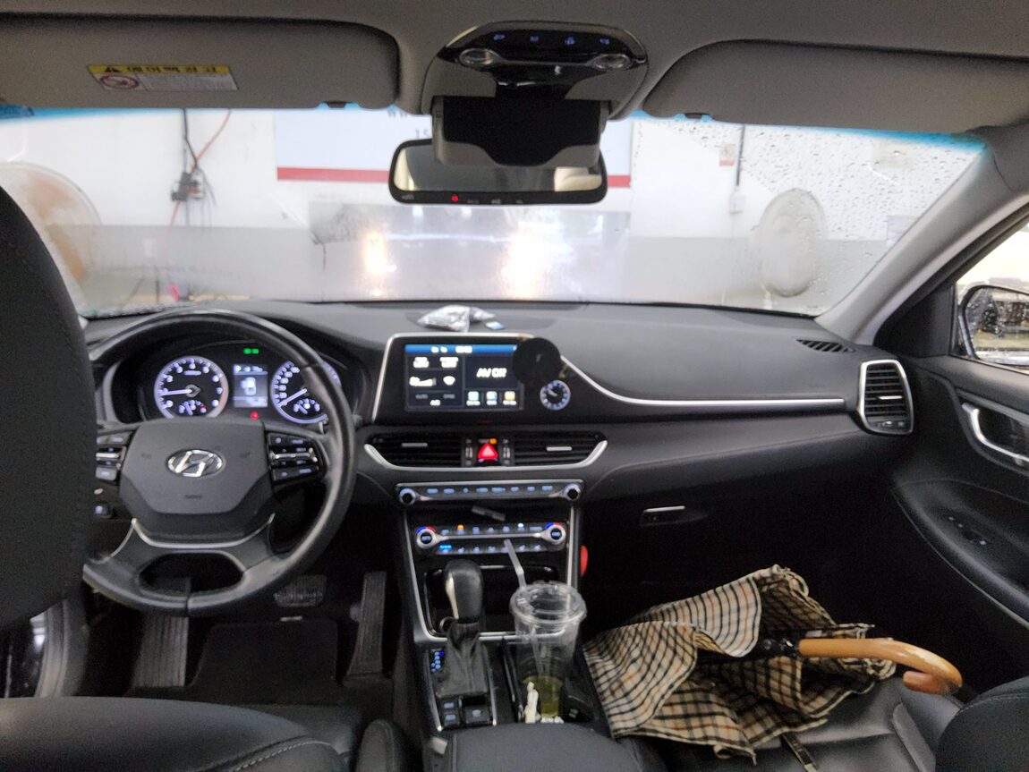 HYUNDAI GRANDEUR IG 3.0 GDi EXCLUSIVE 2018 - zdjęcie 11