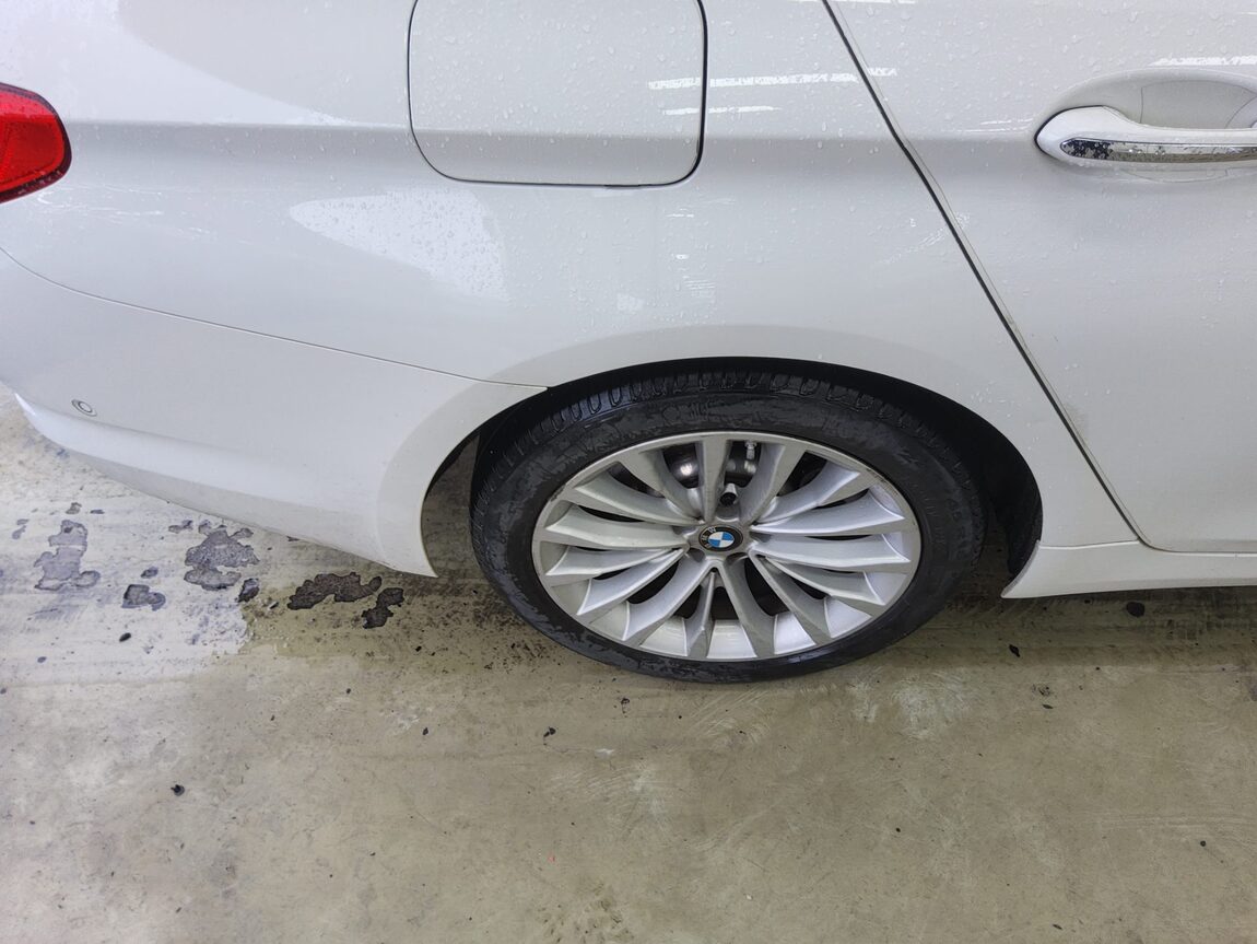 BMW 5 SERIES (7TH GEN) 520d LUXURY LINE SPECIAL 2018 - zdjęcie 24