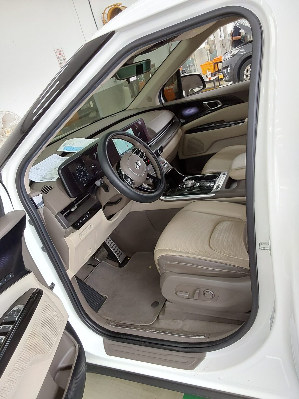 KIA NEW CARNIVAL (KA4) 9-SEATER DIESEL SIGNATURE 2021 - zdjęcie 10