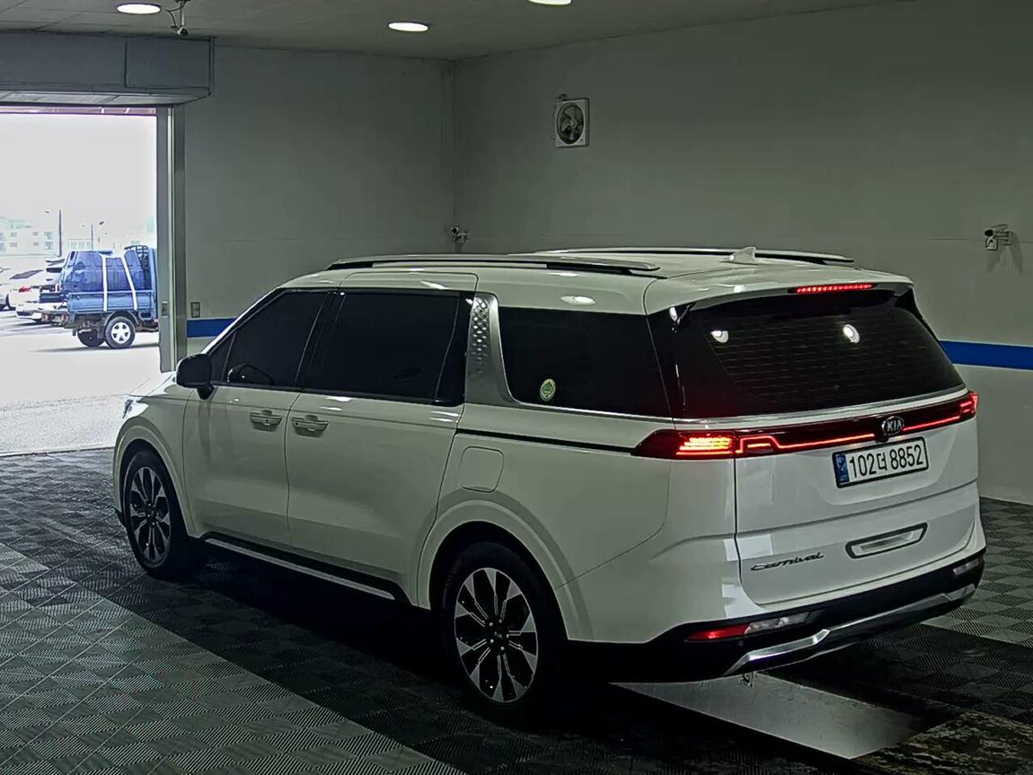 KIA NEW CARNIVAL (KA4) 9-SEATER DIESEL SIGNATURE 2021 - zdjęcie 6