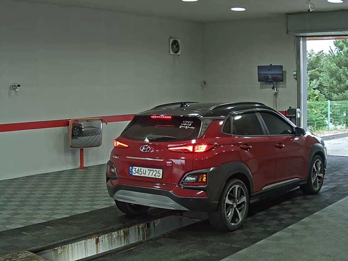 HYUNDAI KONA 1.6 GASOLINE 2WD PREMIUM 2020 - zdjęcie 5