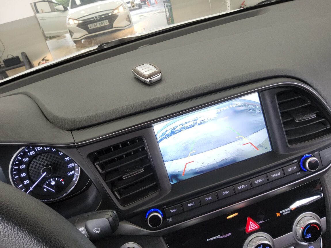 HYUNDAI THE NEW AVANTE AD 1.6 LPI CORPORATE USE 2020 - zdjęcie 17