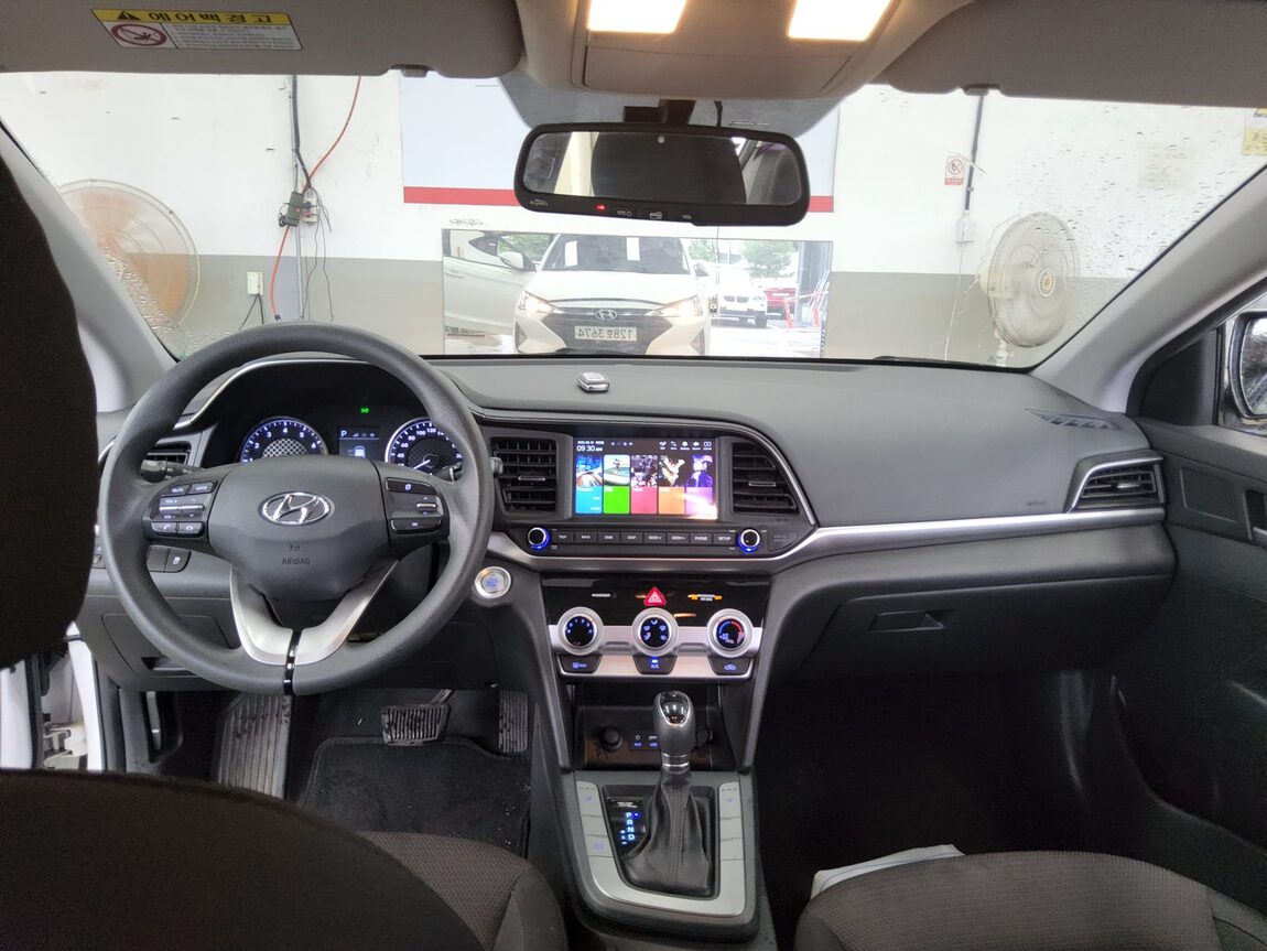 HYUNDAI THE NEW AVANTE AD 1.6 LPI CORPORATE USE 2020 - zdjęcie 11