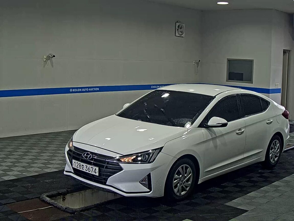 HYUNDAI THE NEW AVANTE AD 1.6 LPI CORPORATE USE 2020 - zdjęcie 2
