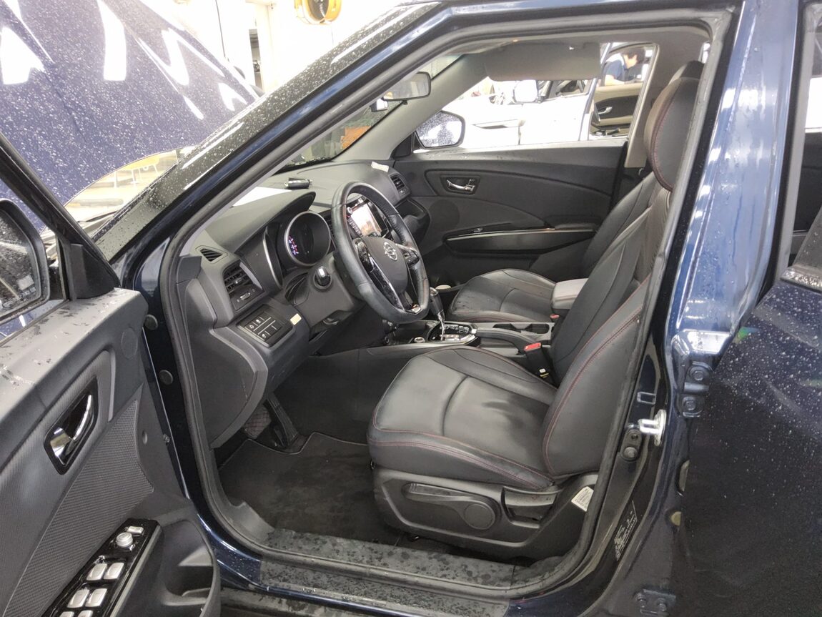 KG MOBILITY (SSANGYONG) TIVOLI AIR DIESEL 2WD IX 2016 - zdjęcie 10