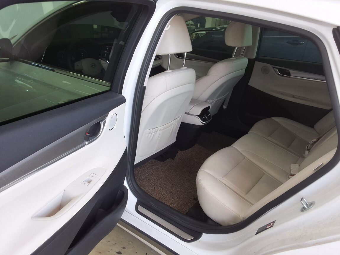 HYUNDAI THE NEW GRANDEUR IG HYBRID 2.4 HEV LE BLANC 2022 - zdjęcie 13
