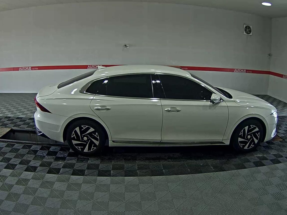 HYUNDAI THE NEW GRANDEUR IG HYBRID 2.4 HEV LE BLANC 2022 - zdjęcie 4