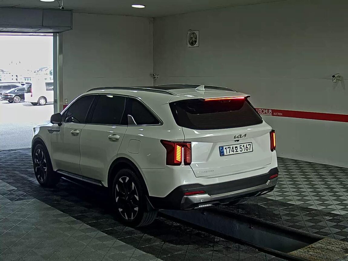 KIA THE NEW SORENTO (MQ4) 2.2 DIESEL 2WD SIGNATURE 2024 - zdjęcie 6