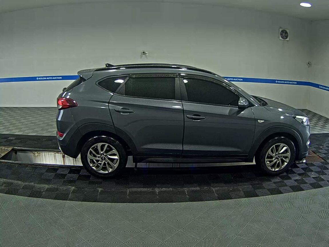 HYUNDAI ALL NEW TUCSON DIESEL 1.7 2WD SMART 2018 - zdjęcie 4