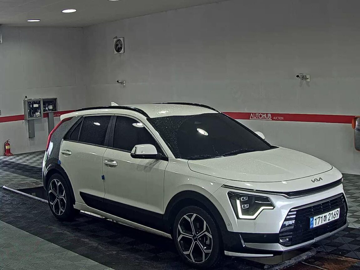 KIA THE ALL NEW NIRO 1.6 HEV SIGNATURE 2022 - zdjęcie 3