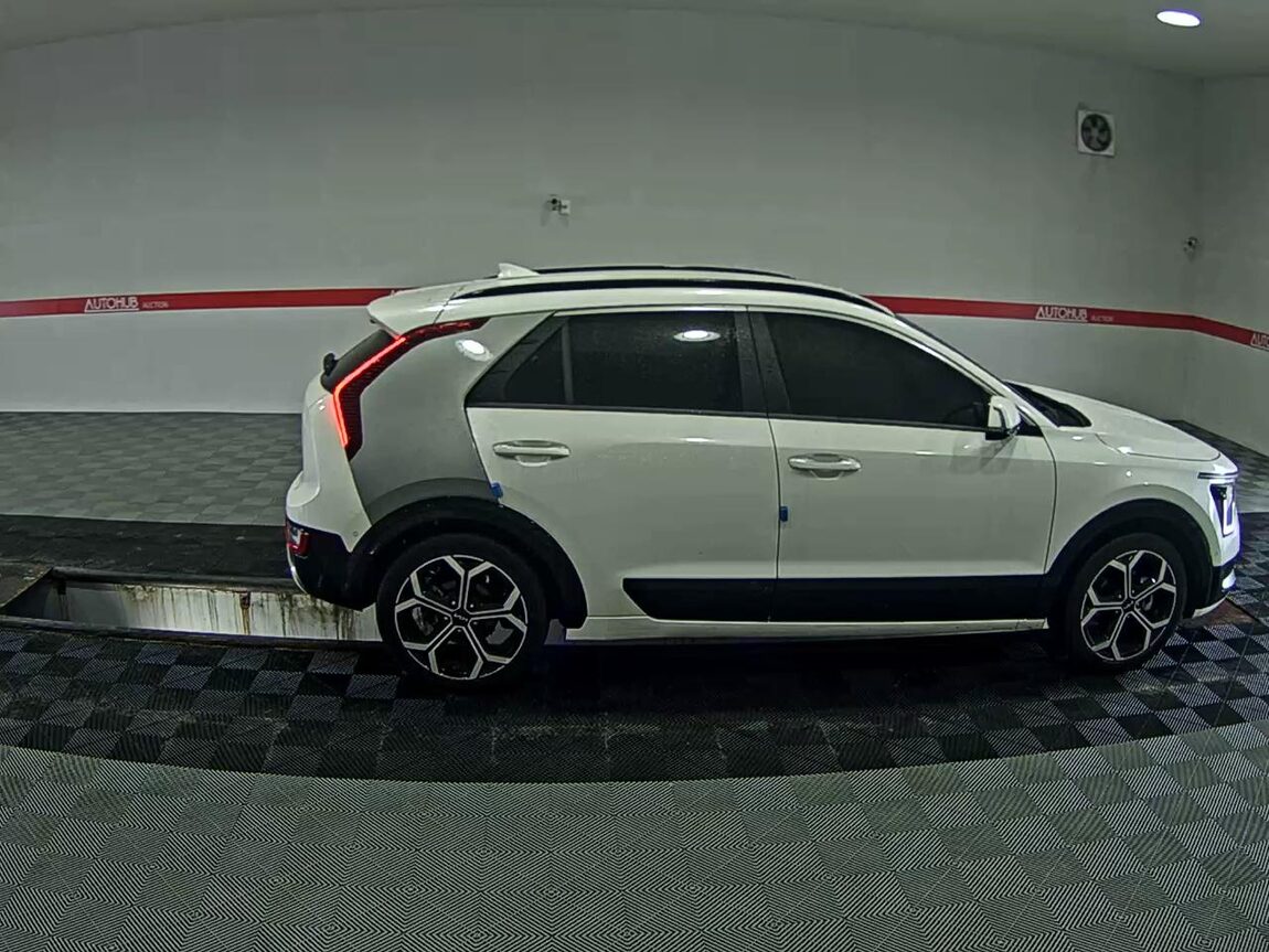 KIA THE ALL NEW NIRO 1.6 HEV SIGNATURE 2022 - zdjęcie 4