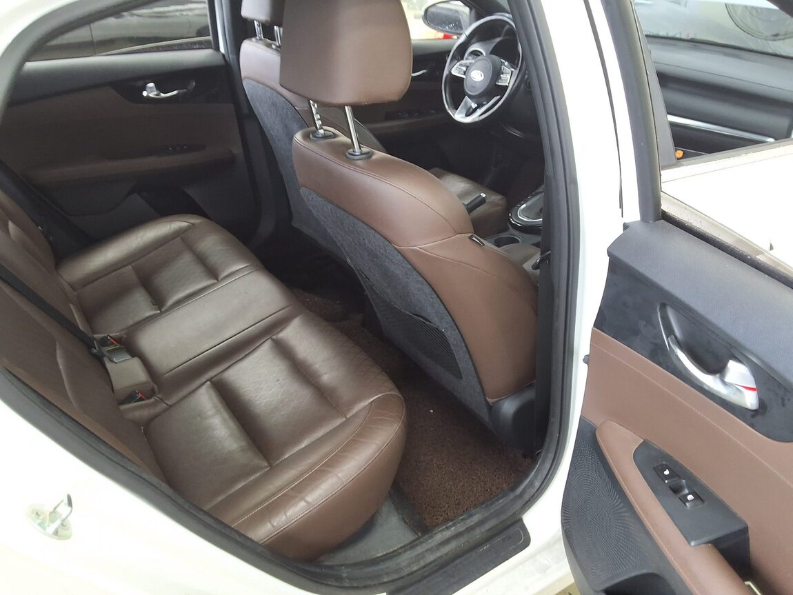 KIA ALL NEW K3 1.6 GASOLINE NOBLESSE 2019 - zdjęcie 14