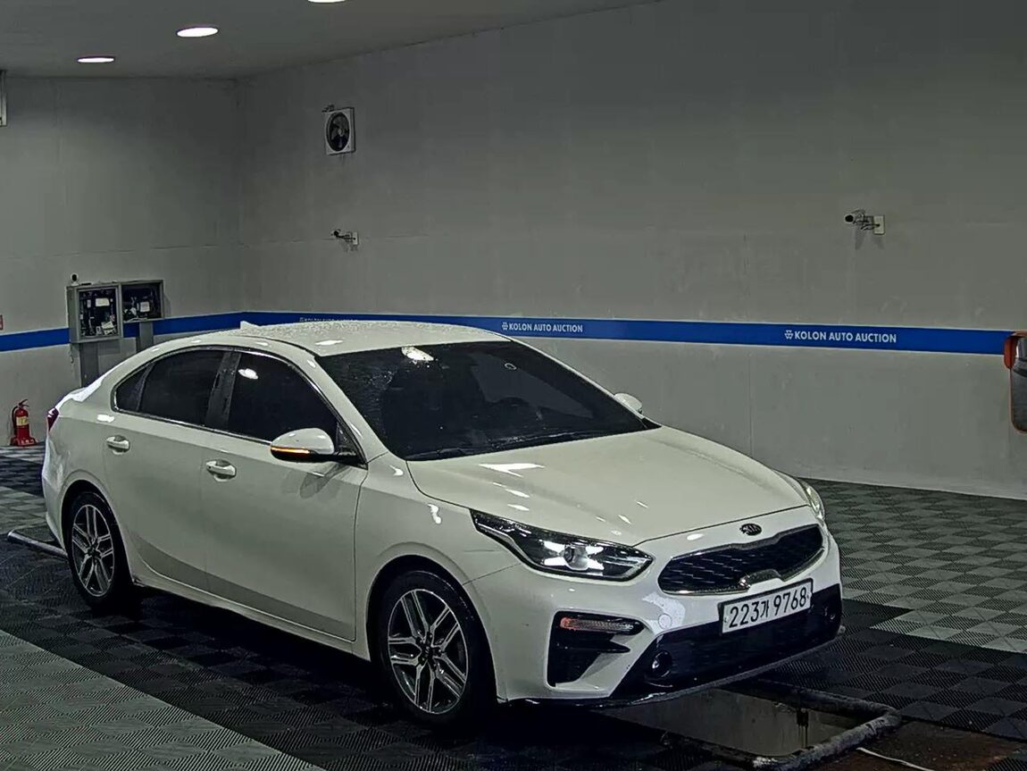 KIA ALL NEW K3 1.6 GASOLINE NOBLESSE 2019 - zdjęcie 3