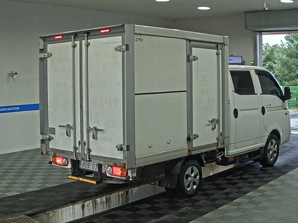 HYUNDAI PORTER II CRDi DOUBLE CAB EXTRA LONG WHEELBASE SMART 2020 - zdjęcie 5