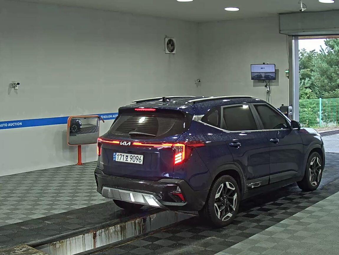 KIA THE NEW SELTOS 2.0 GASOLINE 2WD SIGNATURE 2024 - zdjęcie 5