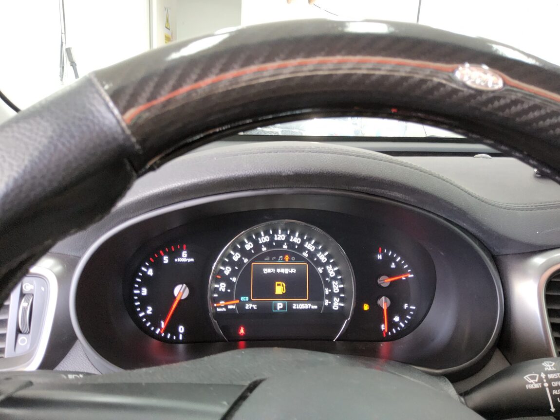 KIA ALL NEW SORENTO R2.2 2WD NOBLESSE SPECIAL 2015 - zdjęcie 9