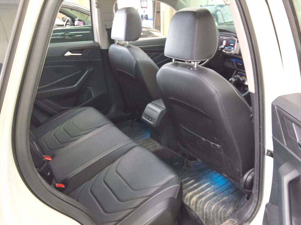 VOLKSWAGEN JETTA (7TH GEN) 1.5 TSI PRESTIGE 2023 - zdjęcie 14