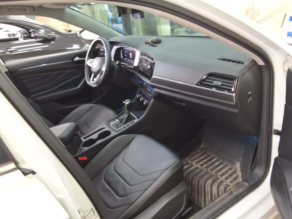 VOLKSWAGEN JETTA (7TH GEN) 1.5 TSI PRESTIGE 2023 - zdjęcie 15