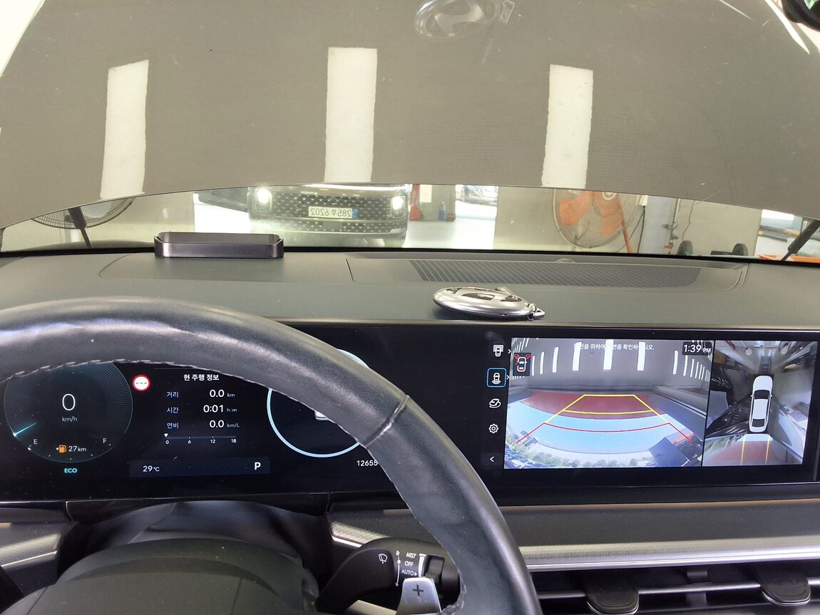 HYUNDAI THE ALL NEW GRANDEUR GASOLINE 2.5 EXCLUSIVE 2023 - zdjęcie 19