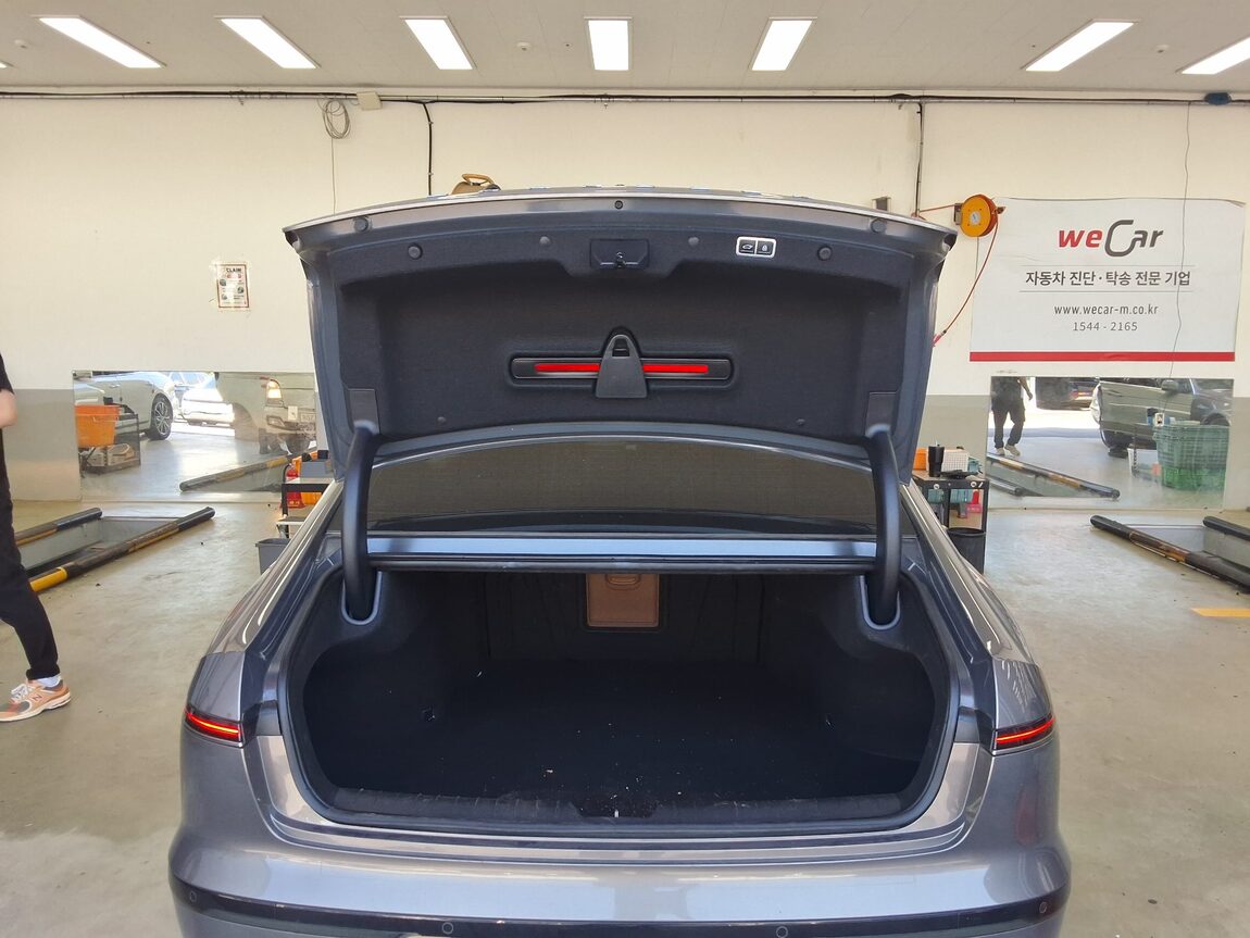 HYUNDAI THE ALL NEW GRANDEUR GASOLINE 2.5 EXCLUSIVE 2023 - zdjęcie 16