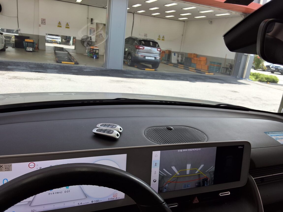 HYUNDAI IONIQ 5 EV 2WD LONG RANGE COMMERCIAL 2023 - zdjęcie 25