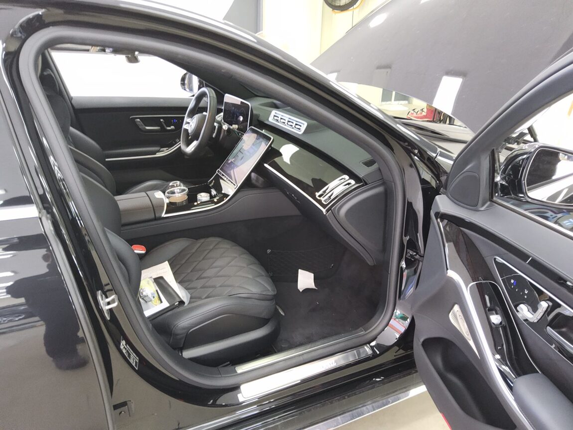 MERCEDES-BENZ S-CLASS (7TH GEN) S500L 4MATIC 2023 - zdjęcie 14