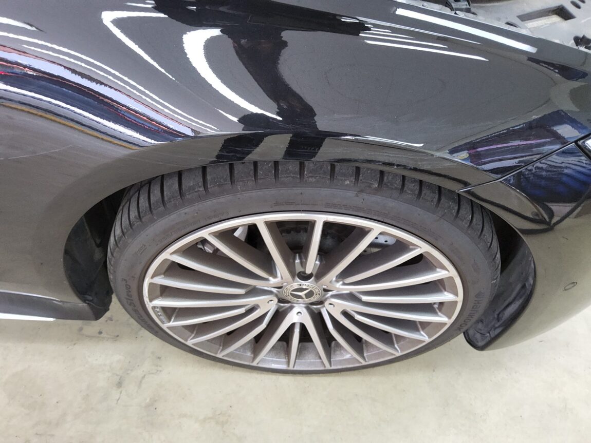 MERCEDES-BENZ S-CLASS (7TH GEN) S500L 4MATIC 2023 - zdjęcie 25