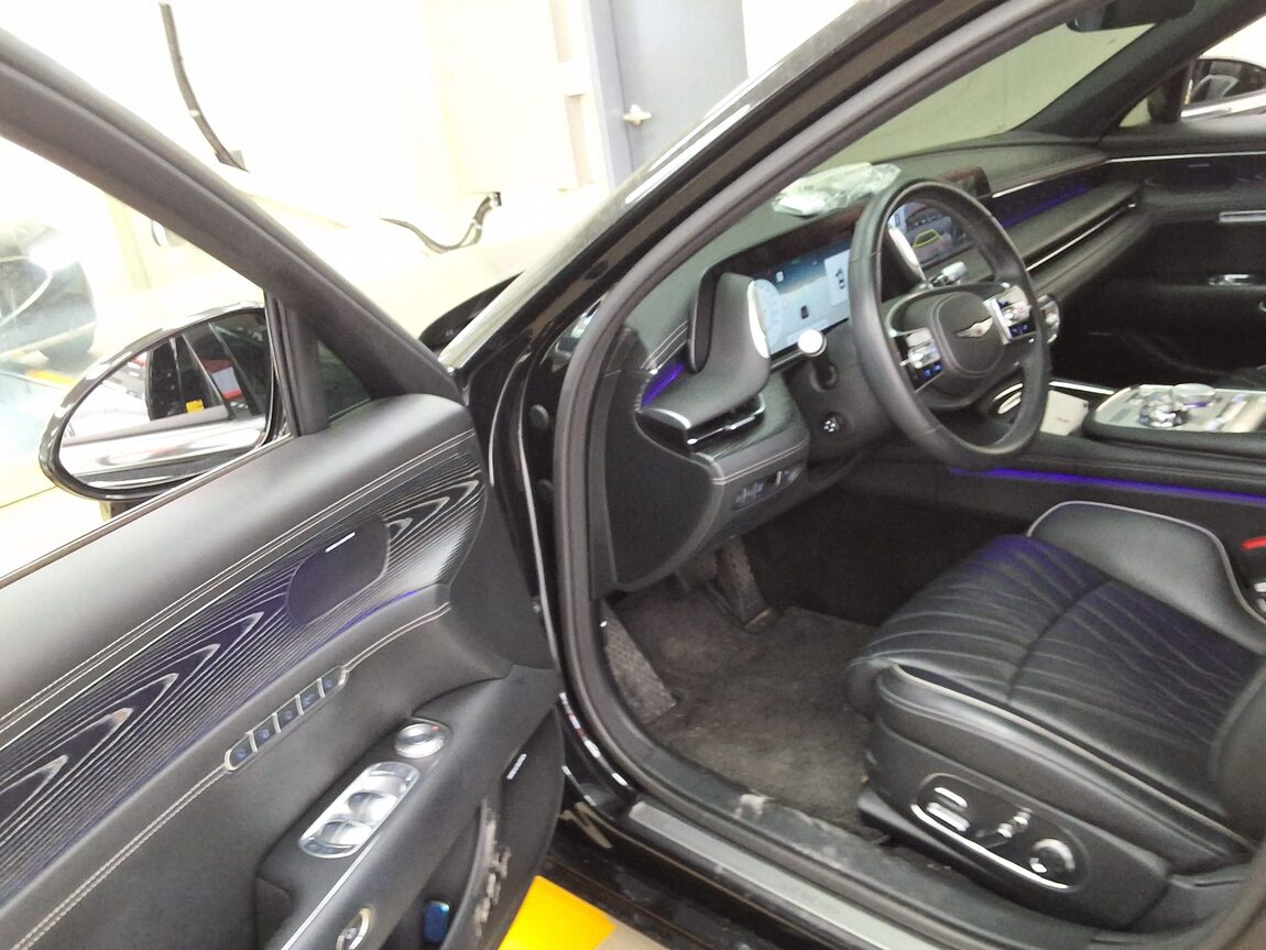 GENESIS NEW G90 3.5 TURBO AWD BASE MODEL 2022 - zdjęcie 11