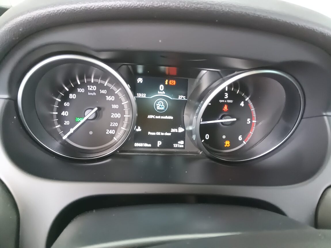 LAND ROVER DISCOVERY SPORT 2.0 TD4 HSE LUXURY 2019 - zdjęcie 29