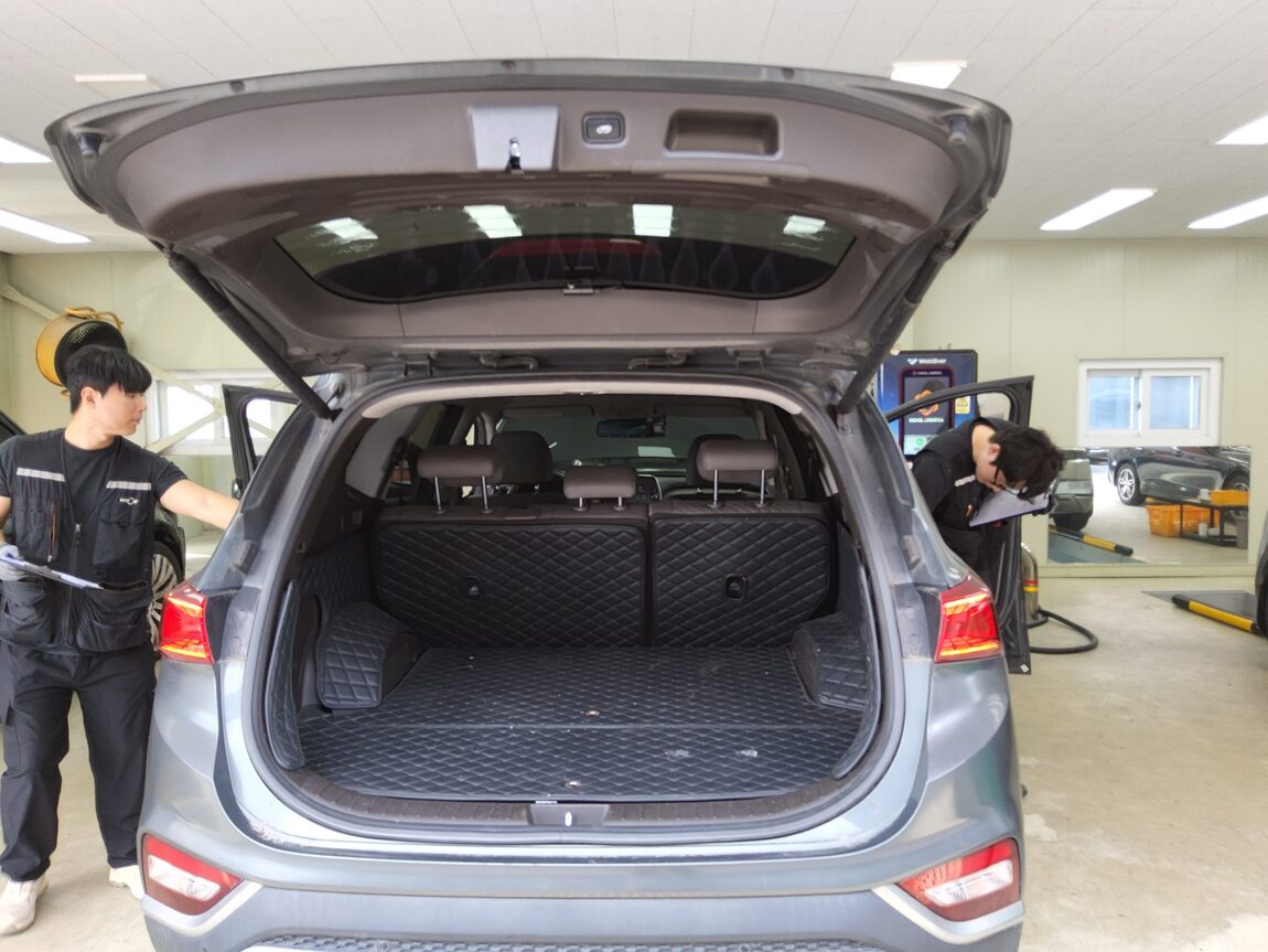 HYUNDAI SANTA FE (TM) R2.0 2WD EXCLUSIVE SPECIAL 2019 - zdjęcie 15