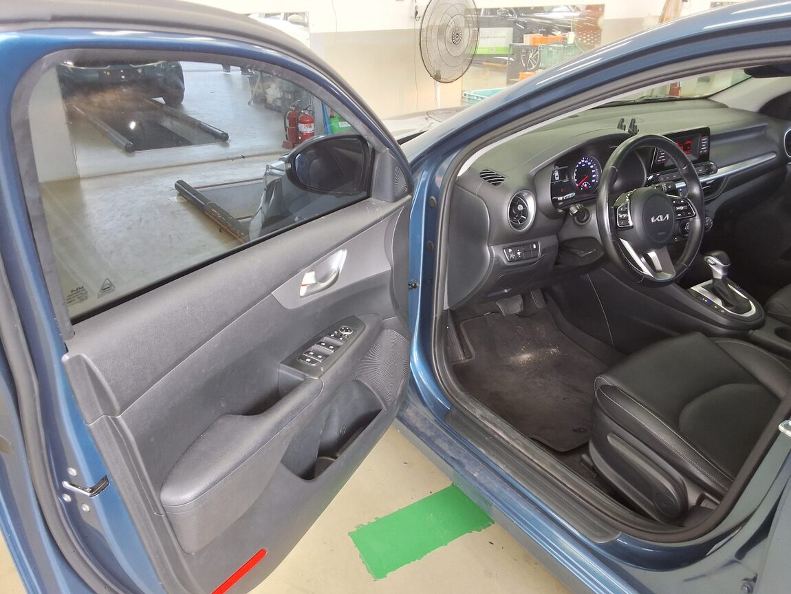 KIA THE NEW K3 1.6 GASOLINE PRESTIGE 2022 - zdjęcie 10