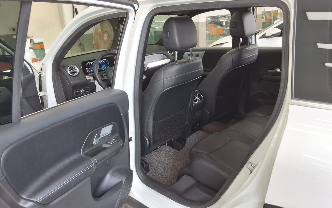 MERCEDES-BENZ GLB-CLASS GLB 200d 2021 - zdjęcie 12