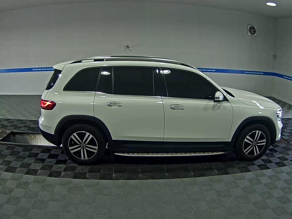 MERCEDES-BENZ GLB-CLASS GLB 200d 2021 - zdjęcie 4