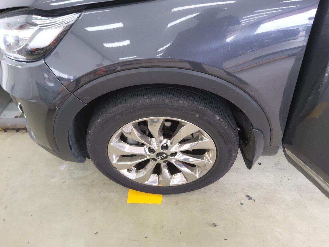 KIA THE NEW SORENTO DIESEL R2.2 4WD PRESTIGE 2020 - zdjęcie 21