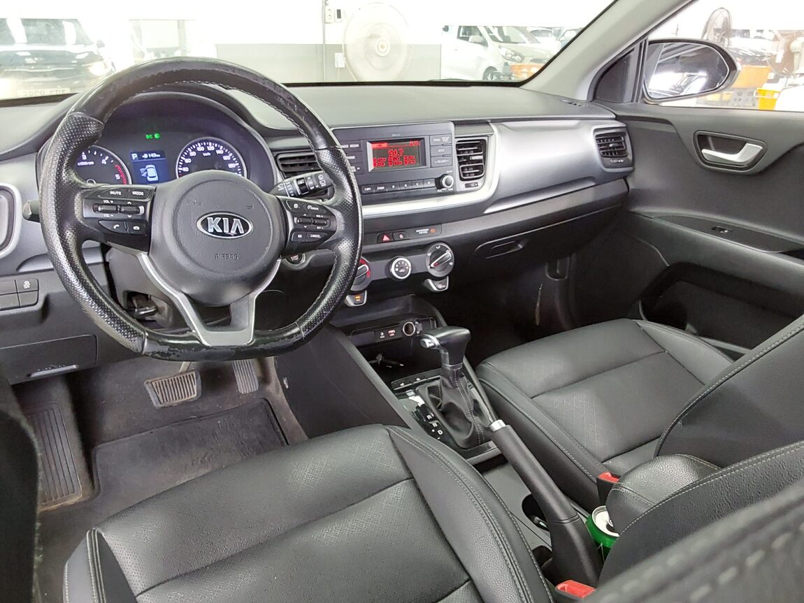 KIA STONIC U2 1.6 DIESEL TRENDY 2018 - zdjęcie 11