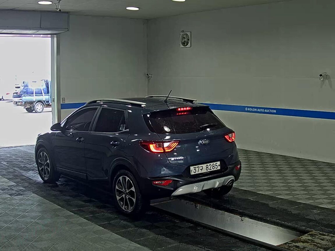 KIA STONIC U2 1.6 DIESEL TRENDY 2018 - zdjęcie 6