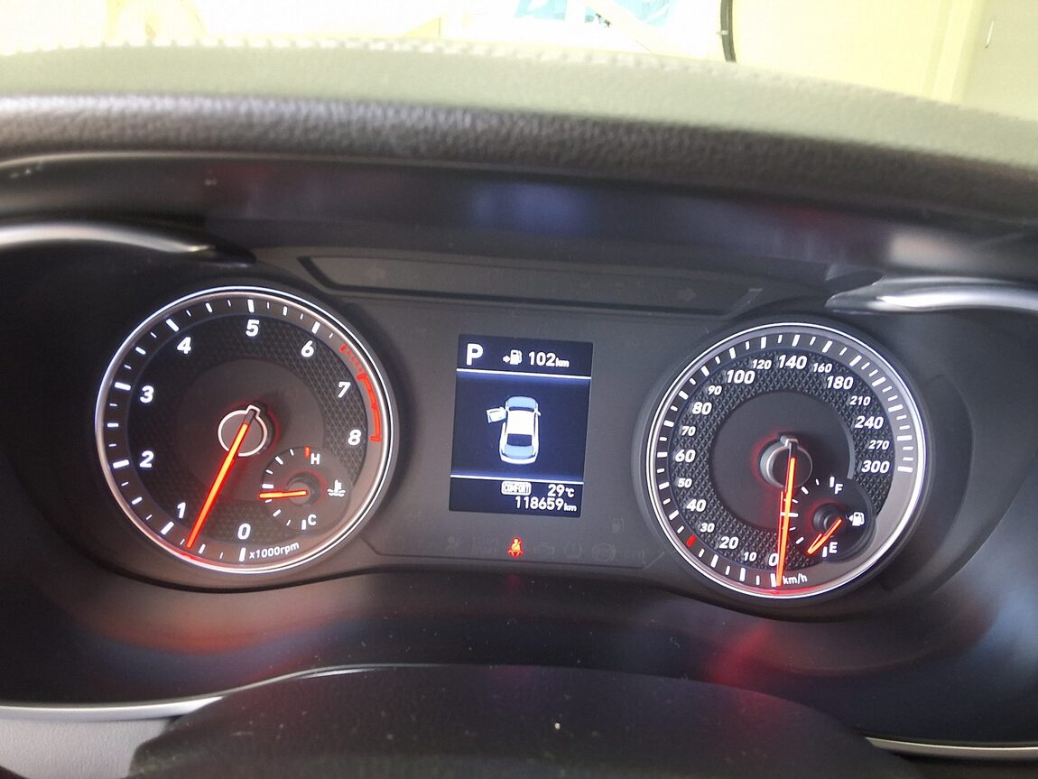 GENESIS G70 3.3T SPORTS AWD ADVANCED 2018 - zdjęcie 10