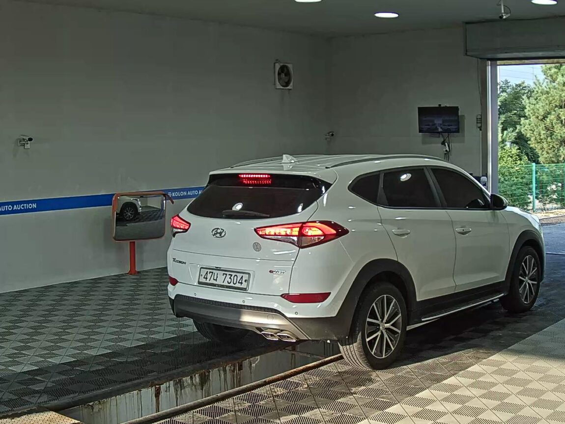 HYUNDAI ALL NEW TUCSON DIESEL R2.0 2WD MODERN 2016 - zdjęcie 5