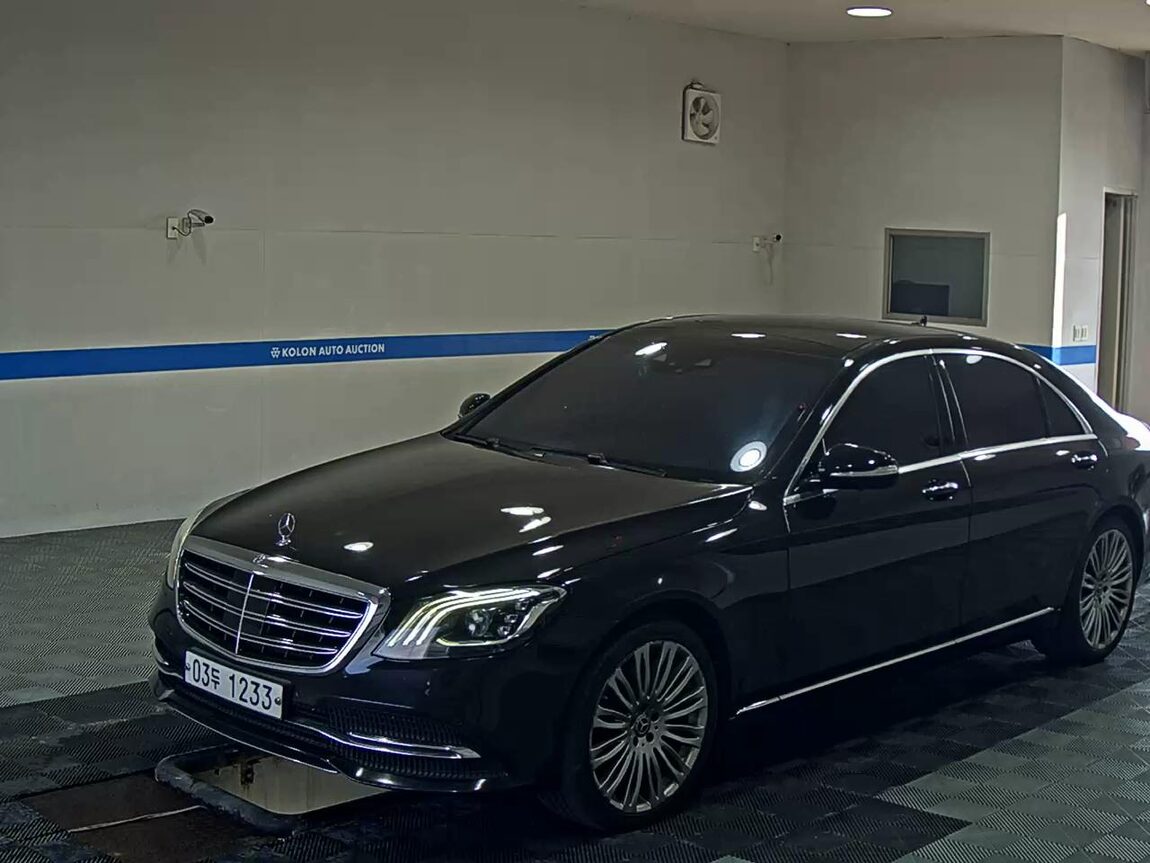 MERCEDES-BENZ S-CLASS (6TH GEN) S560L 4MATIC 2018 - zdjęcie 2