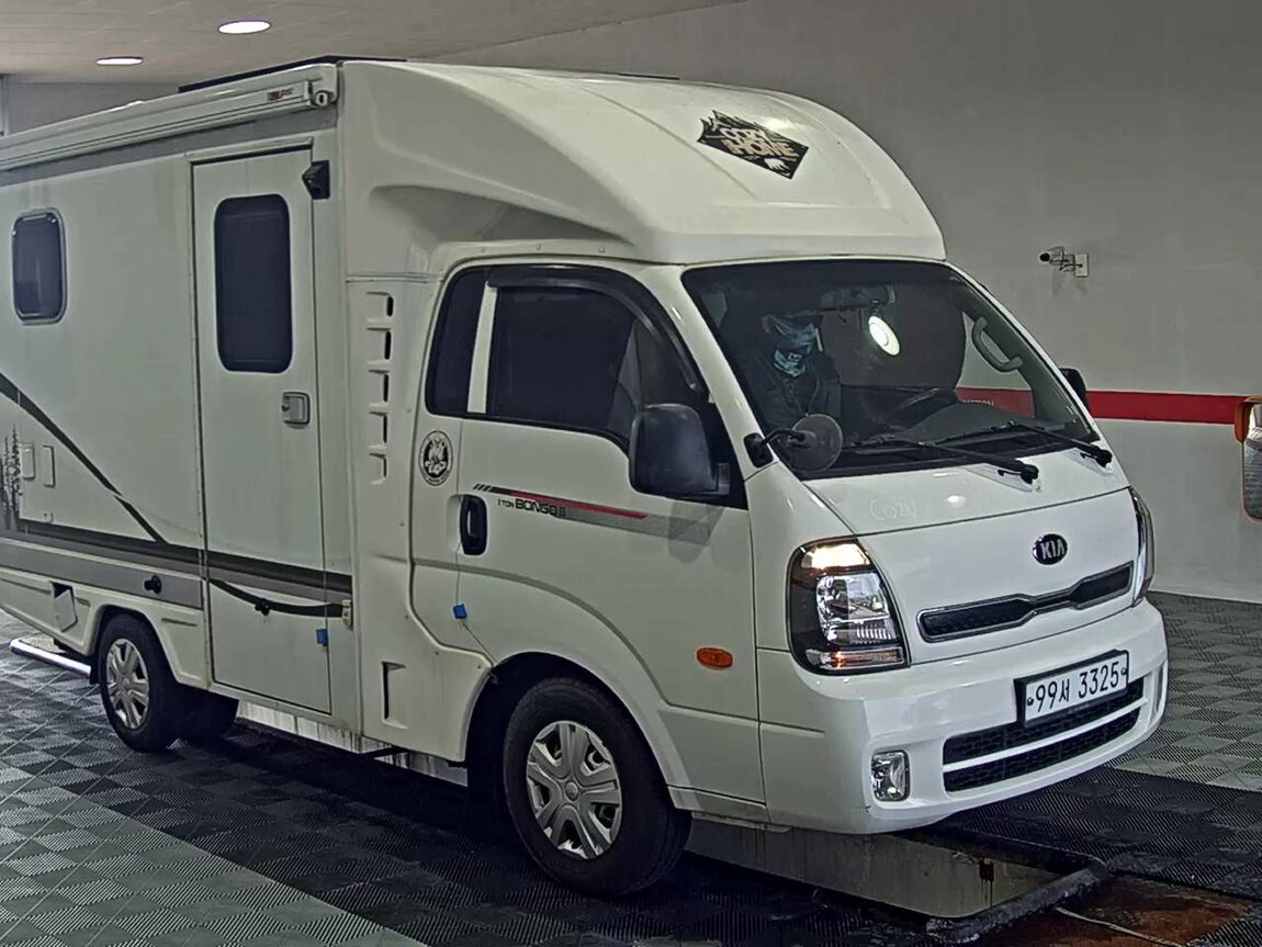 KIA THE NEW BONGO III CARGO WORK-THROUGH VAN 2020 - zdjęcie 3