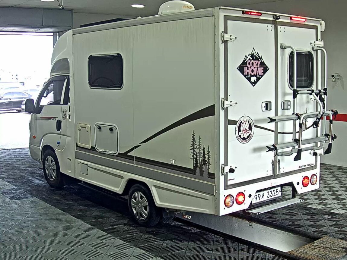 KIA THE NEW BONGO III CARGO WORK-THROUGH VAN 2020 - zdjęcie 6