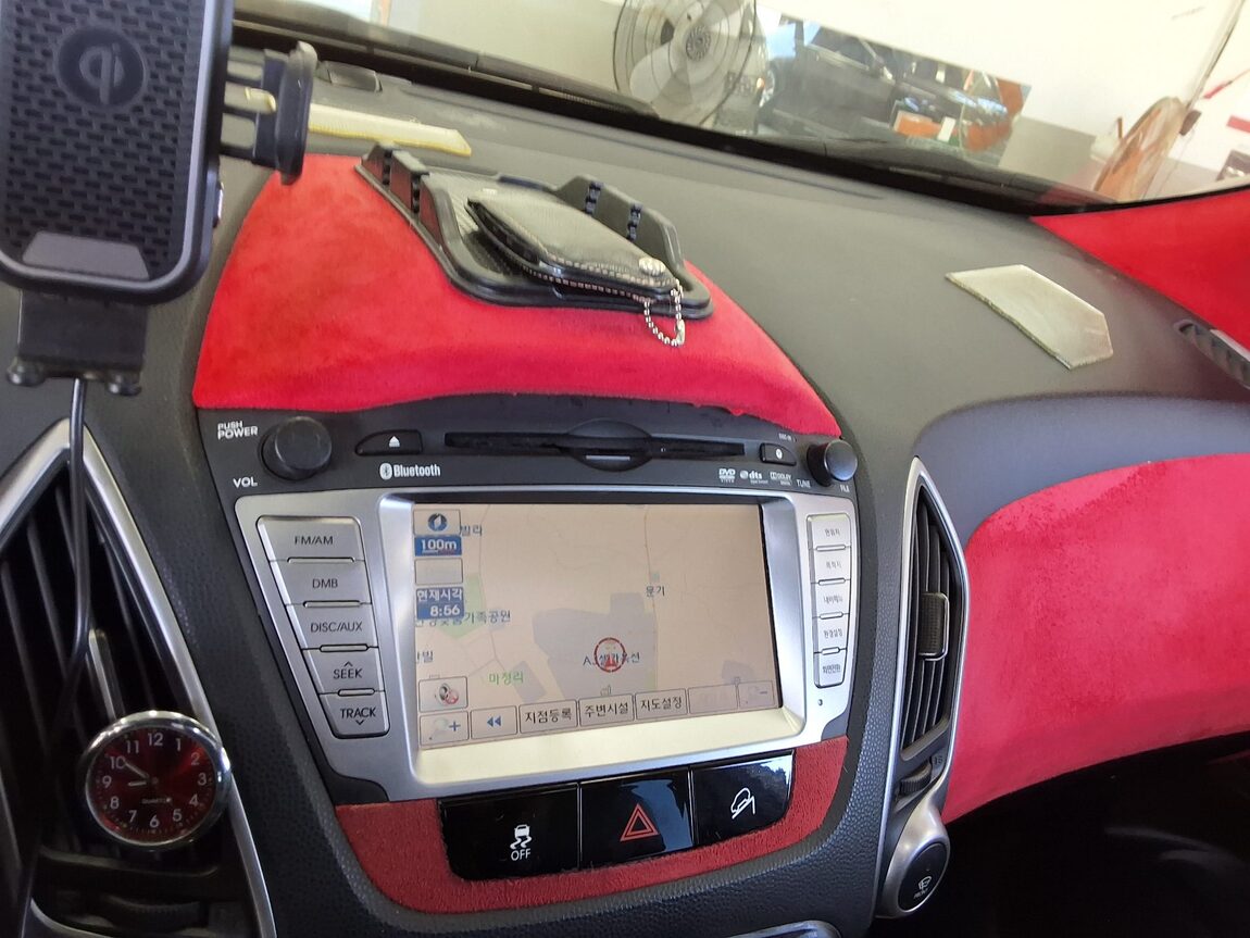 HYUNDAI TUCSON ix DIESEL R20 2WD LX20 PREMIER 2010 - zdjęcie 17