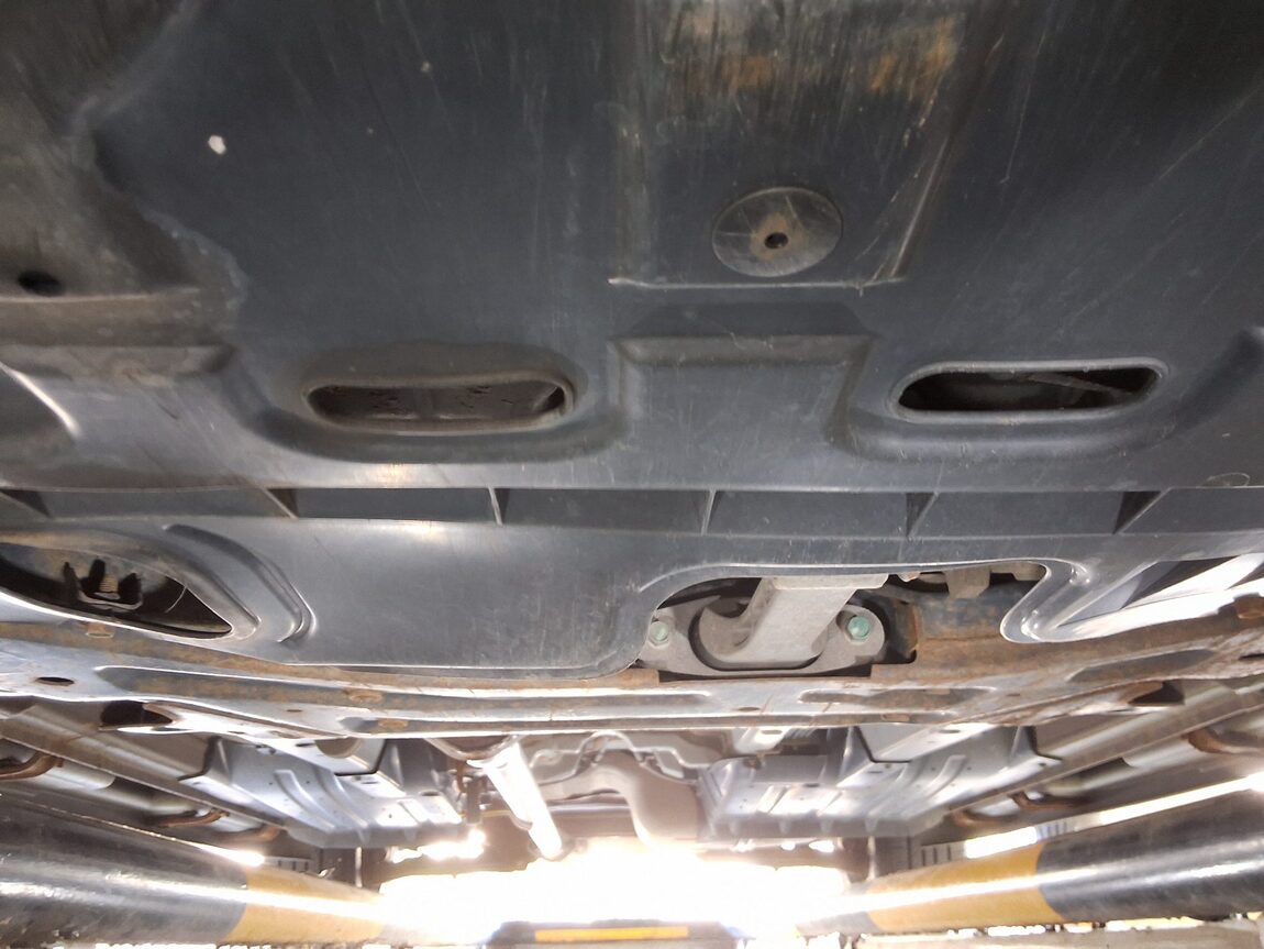 HYUNDAI TUCSON ix DIESEL R20 2WD LX20 PREMIER 2010 - zdjęcie 22